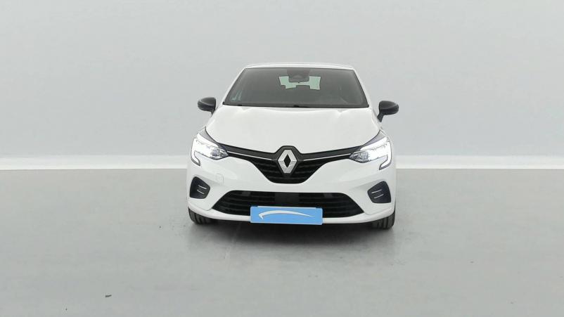 Vente en ligne Renault Clio 5 Clio E-Tech 140 - 21N au prix de 16 490 €