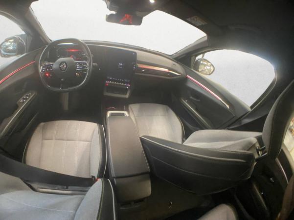 Vente en ligne Renault Megane E-Tech  EV60 220 ch super charge au prix de 24 990 €