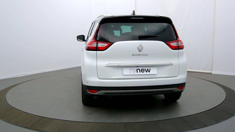 Vente en ligne Renault Grand Scenic 4 Grand Scenic TCe 160 EDC au prix de 25 470 €