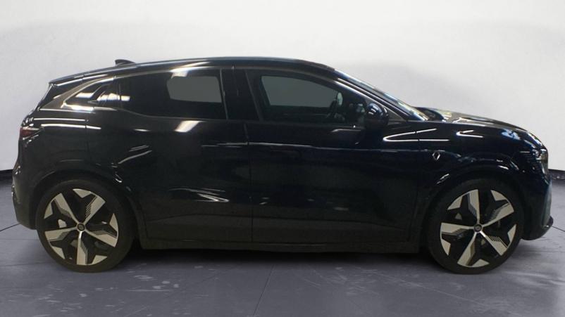 Vente en ligne Renault Megane E-Tech  EV60 220 ch super charge au prix de 24 990 €
