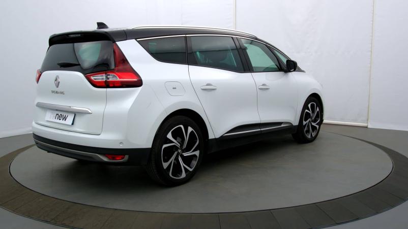 Vente en ligne Renault Grand Scenic 4 Grand Scenic TCe 160 EDC au prix de 25 470 €