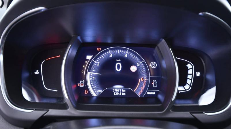 Vente en ligne Renault Grand Scenic 4 Grand Scenic TCe 140 EDC au prix de 24 870 €