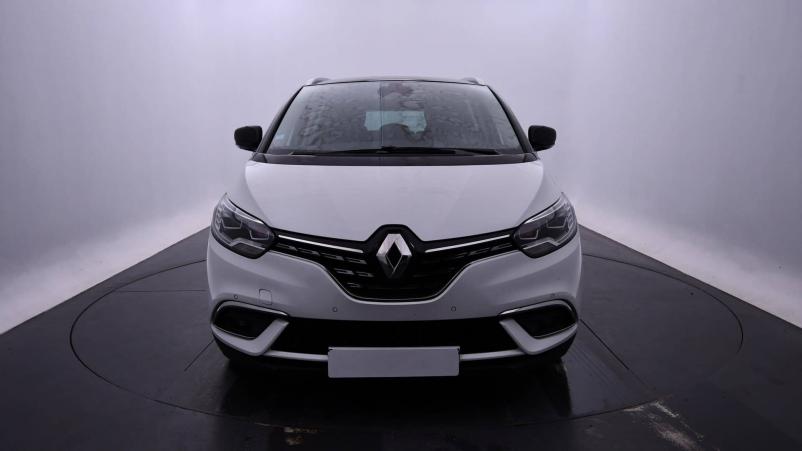 Vente en ligne Renault Grand Scenic 4 Grand Scenic TCe 140 EDC au prix de 24 870 €