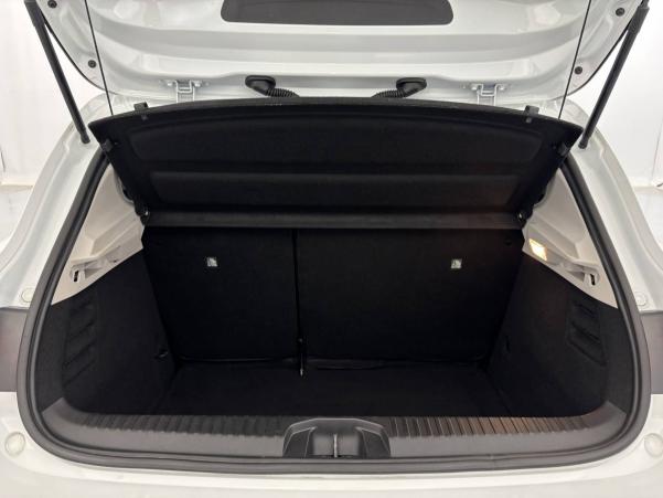 Vente en ligne Renault Clio 5 Clio Blue dCi 85 au prix de 13 470 €