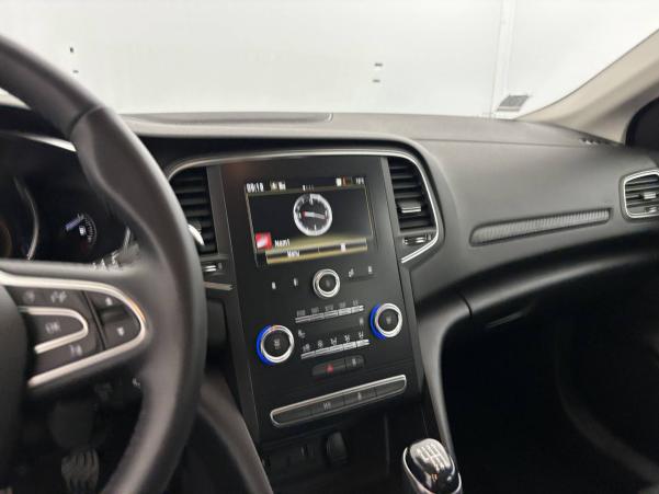Vente en ligne Renault Megane 4 Mégane IV Berline Blue dCi 95 au prix de 16 490 €