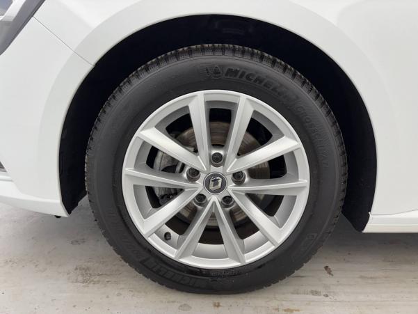 Vente en ligne Renault Megane 4 Mégane IV Berline Blue dCi 95 au prix de 16 490 €