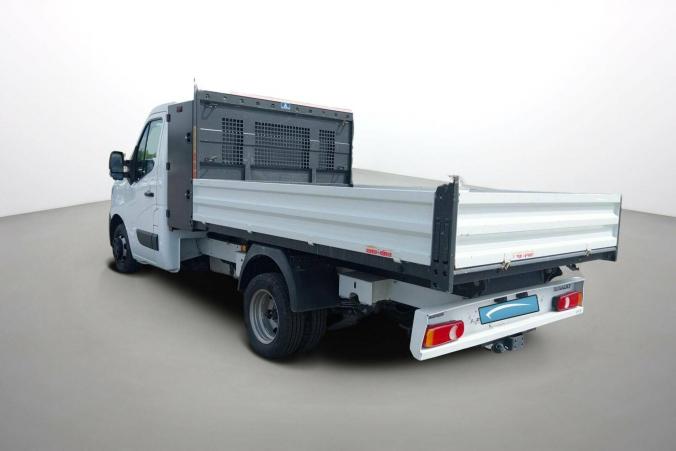 Vente en ligne Renault Master Benne MASTER BS PROP RJ3500 L3 COFFRE BLUE DCI 130 EURO VI au prix de 33 990 €