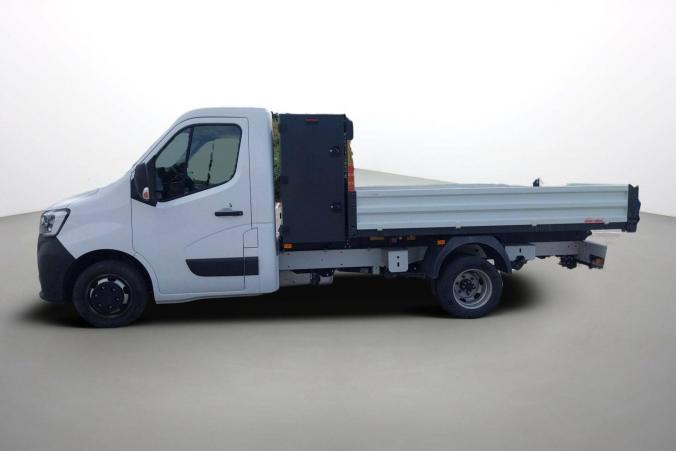 Vente en ligne Renault Master Benne MASTER BS PROP RJ3500 L3 COFFRE BLUE DCI 130 EURO VI au prix de 33 990 €