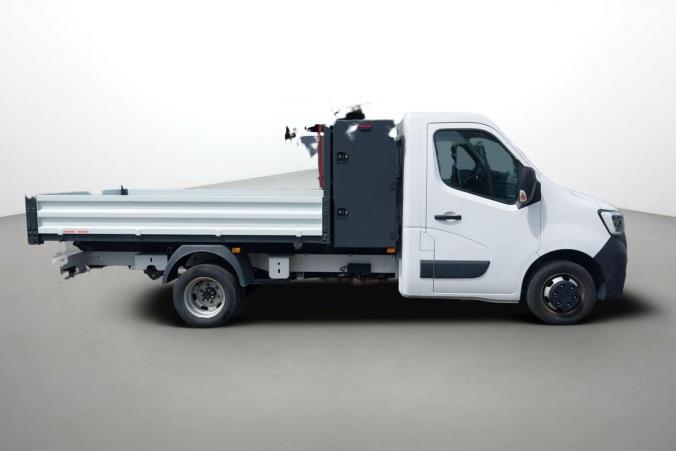 Vente en ligne Renault Master Benne MASTER BS PROP RJ3500 L3 COFFRE BLUE DCI 130 EURO VI au prix de 33 990 €