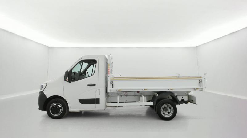 Vente en ligne Renault Master 3 Châssis Cabine MASTER CC PROP RJ3500 PAF AR COURT L2 DCI 130 au prix de 29 990 €