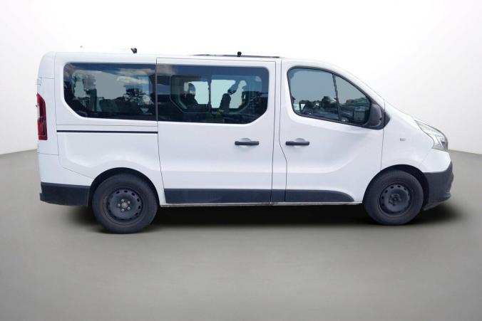 Vente en ligne Renault Trafic  L1 2.0dCi 145 Energy S&S 9 PLACES  au prix de 25 270 €
