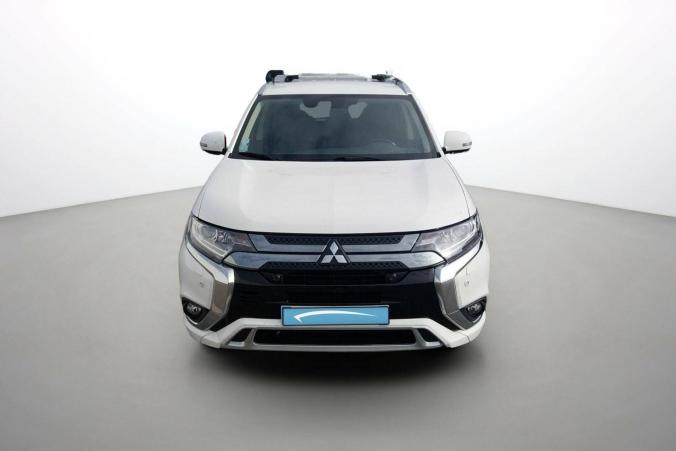 Vente en ligne Mitsubishi Outlander Outlander 2.4l PHEV Twin Motor 4WD au prix de 19 990 €