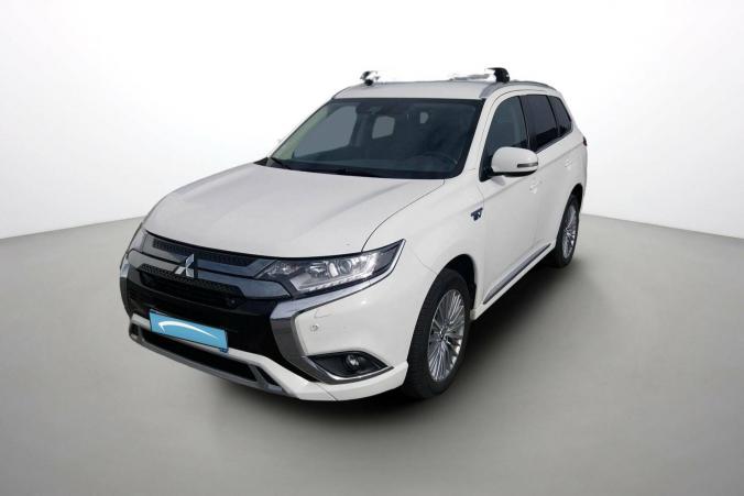 Vente en ligne Mitsubishi Outlander Outlander 2.4l PHEV Twin Motor 4WD au prix de 19 990 €