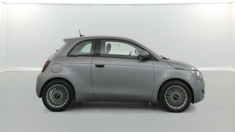Vente en ligne Fiat 500 électrique 500 e 118 ch au prix de 13 870 €