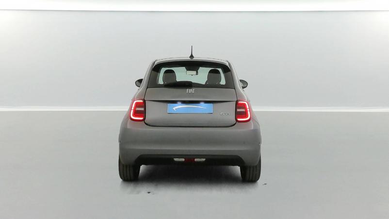 Vente en ligne Fiat 500 électrique 500 e 118 ch au prix de 13 870 €