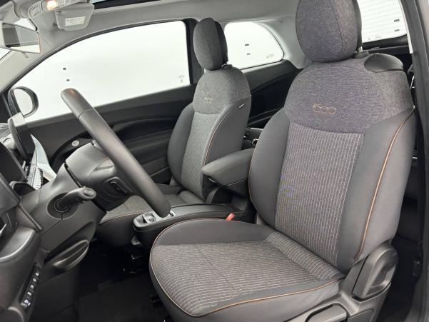 Vente en ligne Fiat 500 électrique 500 e 118 ch au prix de 13 870 €