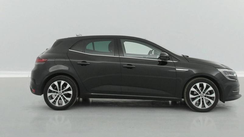 Vente en ligne Renault Megane 4  Blue dCi 115 EDC au prix de 25 990 €