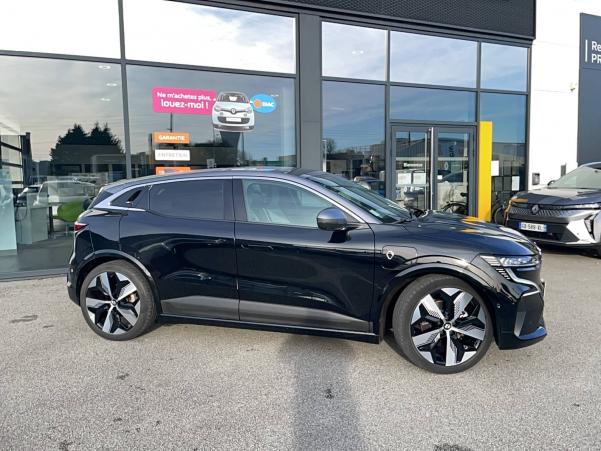 Vente en ligne Renault Megane E-Tech  EV60 220 ch super charge au prix de 25 990 €