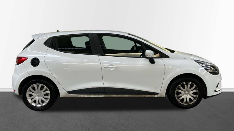 Vente en ligne Renault Clio 4 CLIO SOCIETE DCI 75 ENERGY au prix de 9 390 €