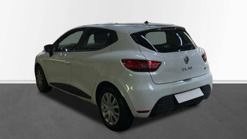 Vente en ligne Renault Clio 4 CLIO SOCIETE DCI 75 ENERGY au prix de 9 390 €