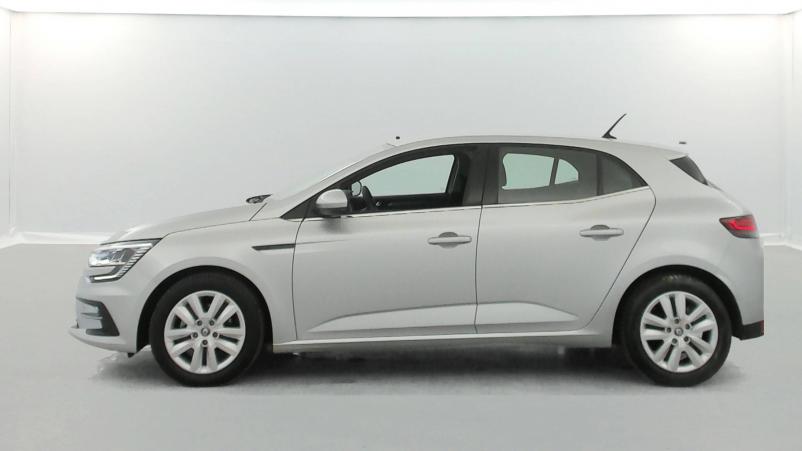 Vente en ligne Renault Megane 4 Mégane IV Berline Blue dCi 115 au prix de 16 990 €