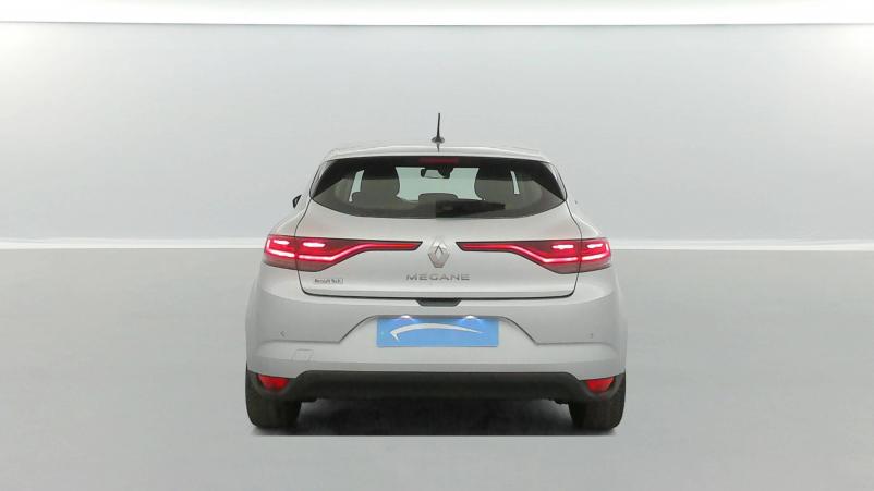 Vente en ligne Renault Megane 4 Mégane IV Berline Blue dCi 115 au prix de 16 990 €