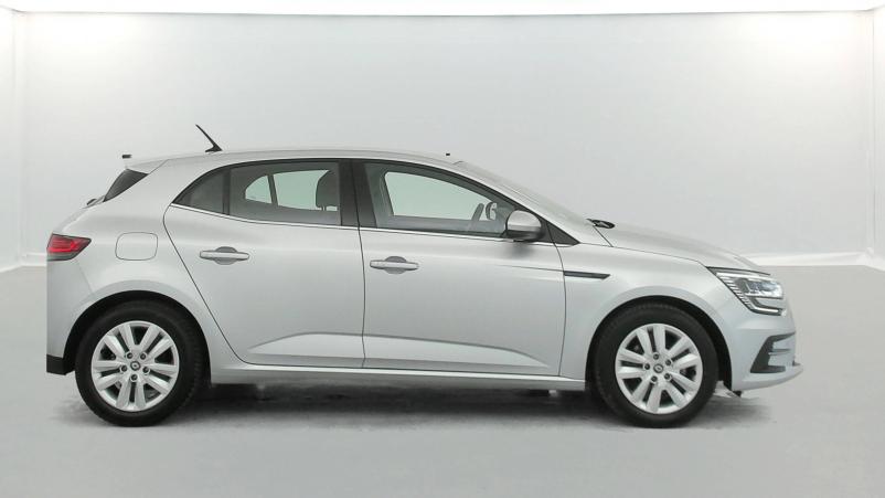 Vente en ligne Renault Megane 4 Mégane IV Berline Blue dCi 115 au prix de 16 990 €