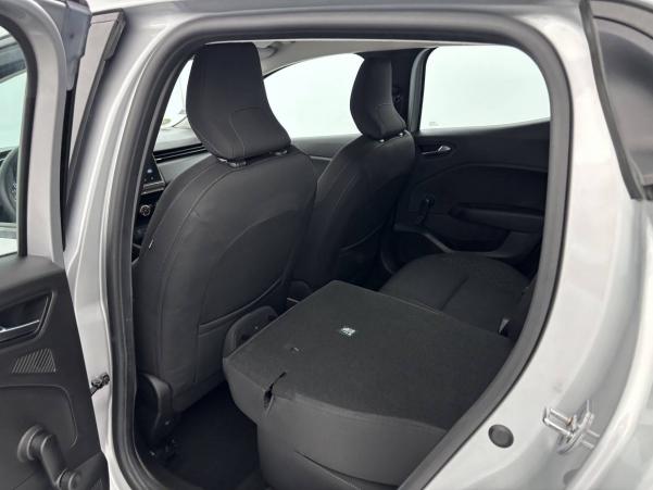 Vente en ligne Renault Clio 5 Clio Blue dCi 85 au prix de 12 770 €