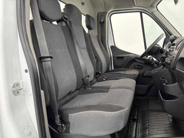 Vente en ligne Renault Master Fourgon  dci 130 BENNE AVEC COFFRE au prix de 22 950 €
