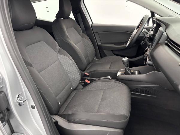 Vente en ligne Renault Clio 5 Clio Blue dCi 85 au prix de 12 770 €