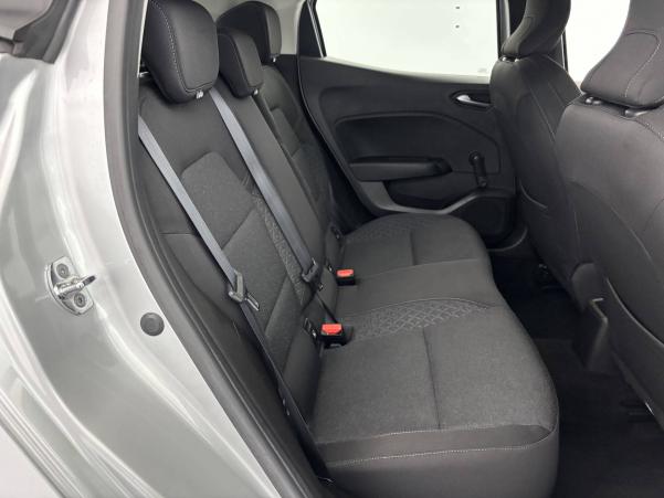 Vente en ligne Renault Clio 5 Clio Blue dCi 85 au prix de 12 770 €