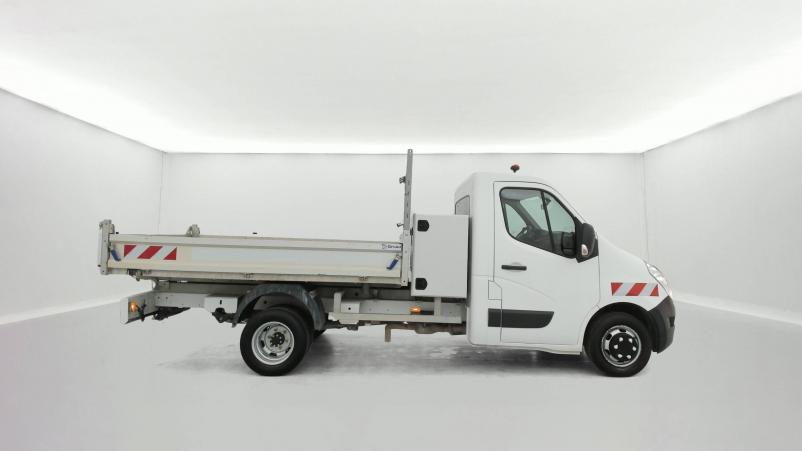 Vente en ligne Renault Master Fourgon  dci 130 BENNE AVEC COFFRE au prix de 22 950 €