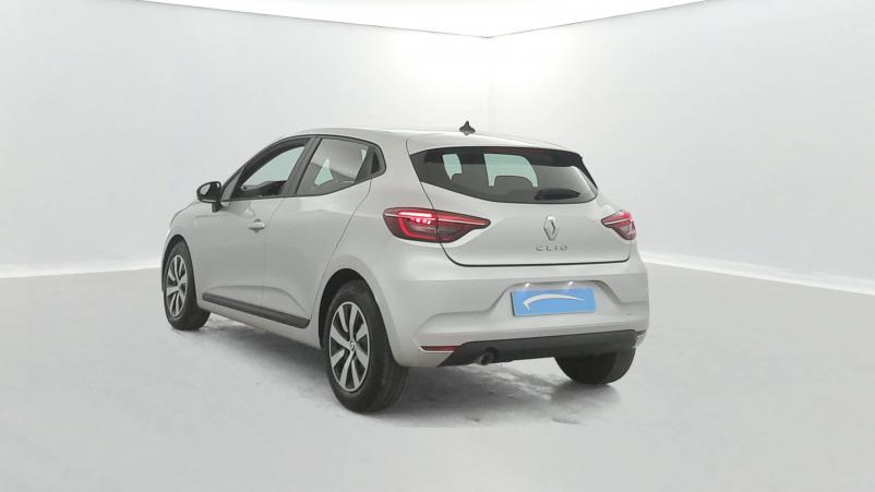Vente en ligne Renault Clio 5 Clio TCe 90 au prix de 15 470 €
