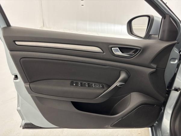 Vente en ligne Renault Megane 4 Estate Mégane IV Estate Blue dCi 115 EDC au prix de 16 470 €
