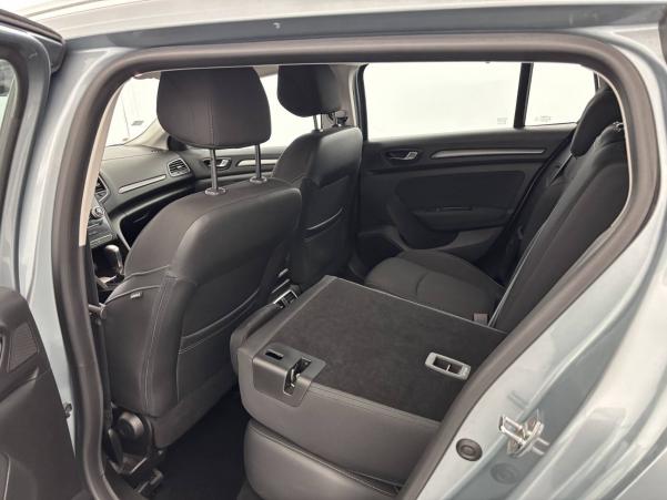 Vente en ligne Renault Megane 4 Estate Mégane IV Estate Blue dCi 115 EDC au prix de 16 470 €