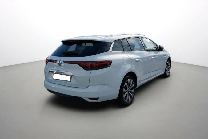 Vente en ligne Renault Megane 4 Estate  Blue dCi 115 EDC au prix de 21 990 €