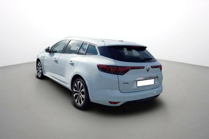 Vente en ligne Renault Megane 4 Estate  Blue dCi 115 EDC au prix de 21 990 €