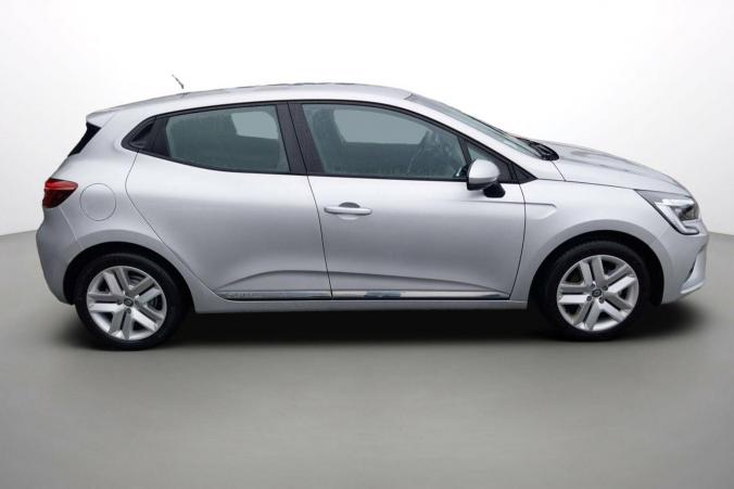 Vente en ligne Renault Clio 5 Clio E-Tech 140 - 21N au prix de 16 870 €