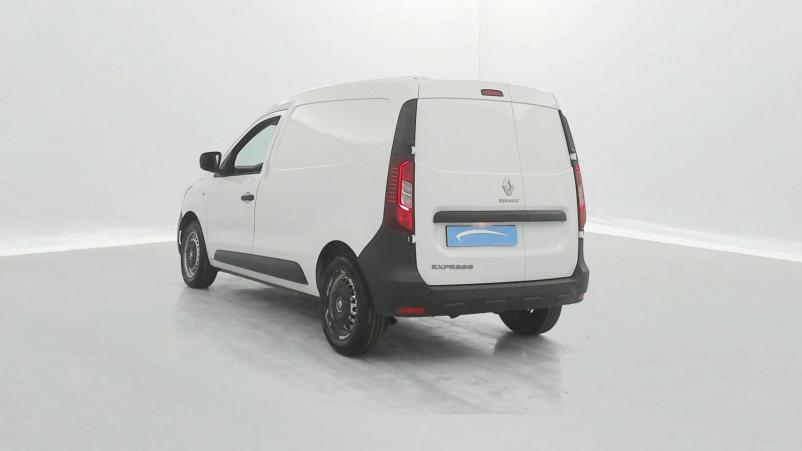 Vente en ligne Renault Express Van  BLUE DCI 95 au prix de 12 290 €