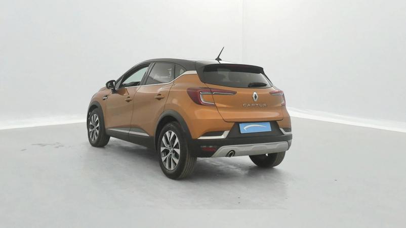 Vente en ligne Renault Captur  Blue dCi 115 au prix de 17 490 €