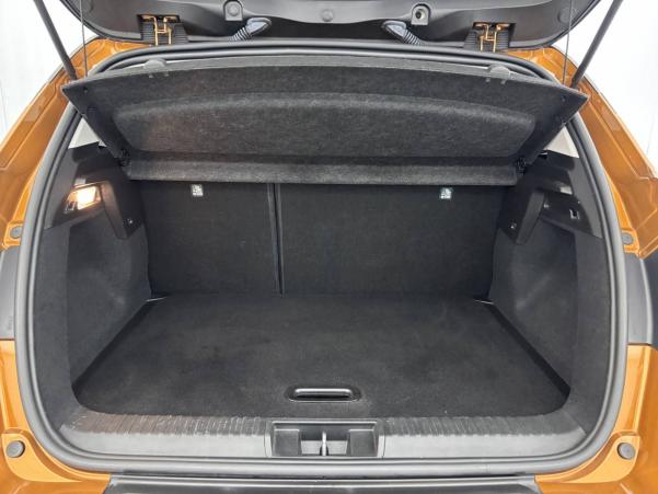 Vente en ligne Renault Captur  Blue dCi 115 au prix de 17 490 €