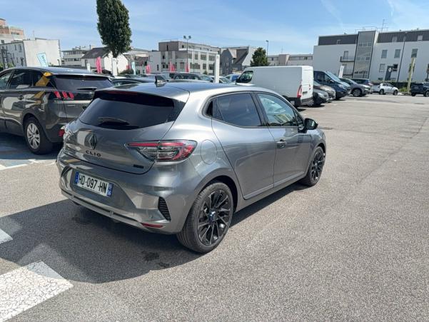 Vente en ligne Renault Clio 5 Clio E-Tech full hybrid 145 GSR2 au prix de 27 200 €