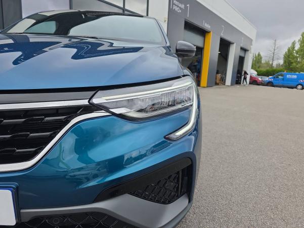Vente en ligne Renault Arkana  mild hybrid 160 EDC FAP - 22 au prix de 25 970 €