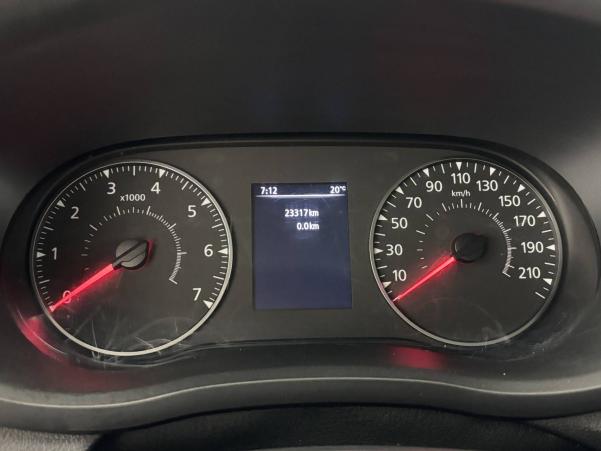 Vente en ligne Renault Master Benne MASTER BS PROP RJ3500 L3 COFFRE BLUE DCI 130 EURO VI au prix de 33 990 €