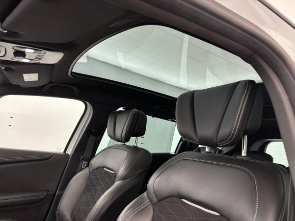 Vente en ligne Renault Grand Scenic 4 Grand Scenic TCe 160 EDC au prix de 25 470 €