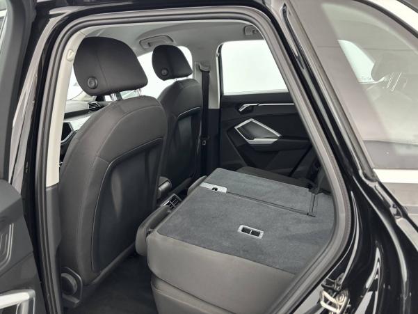 Vente en ligne Audi Q3  35 TFSI 150 ch S tronic 7 au prix de 24 990 €