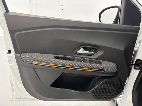 Vente en ligne Dacia Sandero  TCe 90 - 22 au prix de 14 470 €