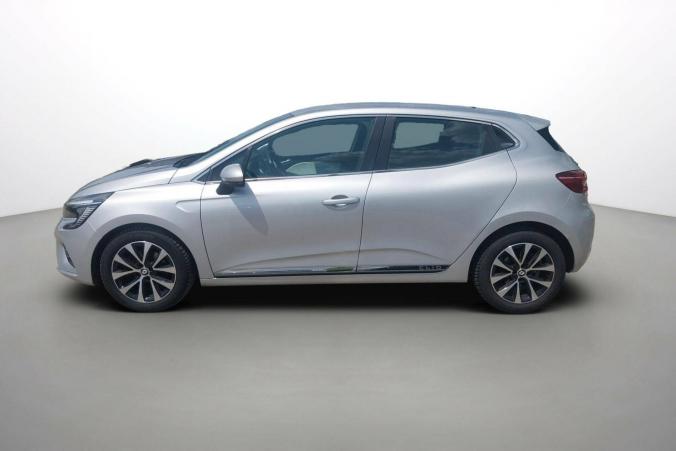 Vente en ligne Renault Clio 5 Clio Blue dCi 100 - 21N au prix de 12 470 €