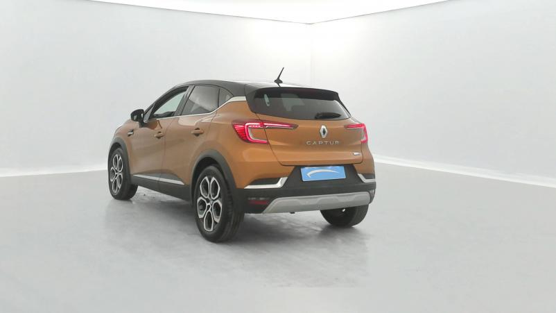 Vente en ligne Renault Captur  E-Tech 145 - 21 au prix de 21 290 €