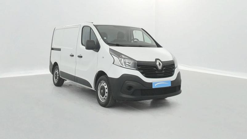 Vente en ligne Renault Trafic 3 Fourgon TRAFIC FGN L1H1 1000 KG DCI 95 E6 au prix de 16 870 €